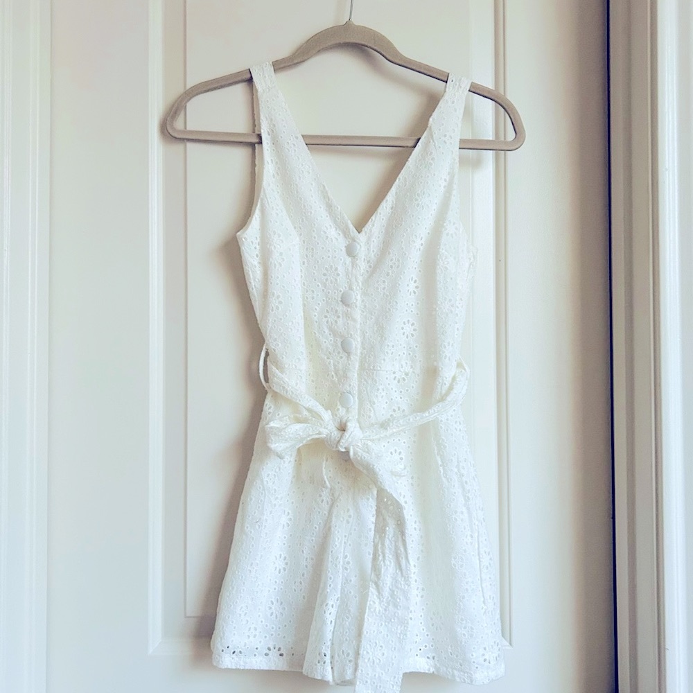Gianni Bini White Eyelet Button Down Romper - Picture 5 of 9